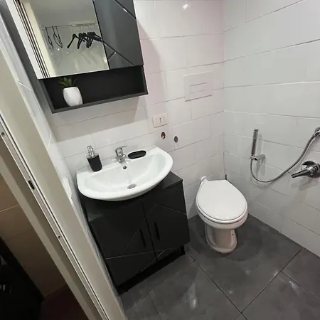 Essential Small House *